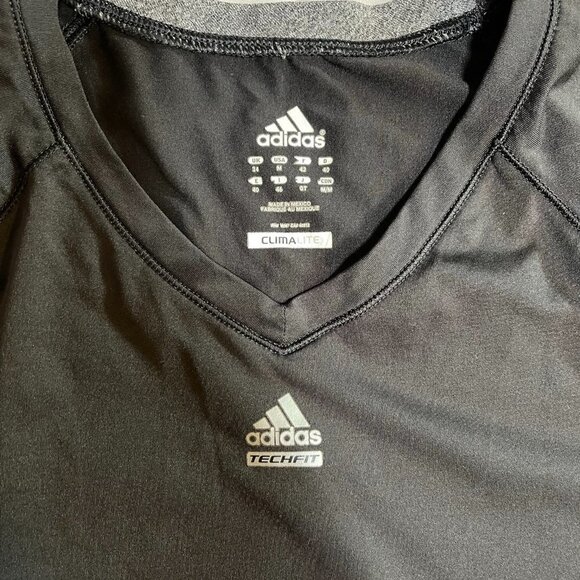 ADIDAS ClimAlite Active Shirt Women's Size M TechFit Short Sleeve Black Athletic - Picture 6 of 7
